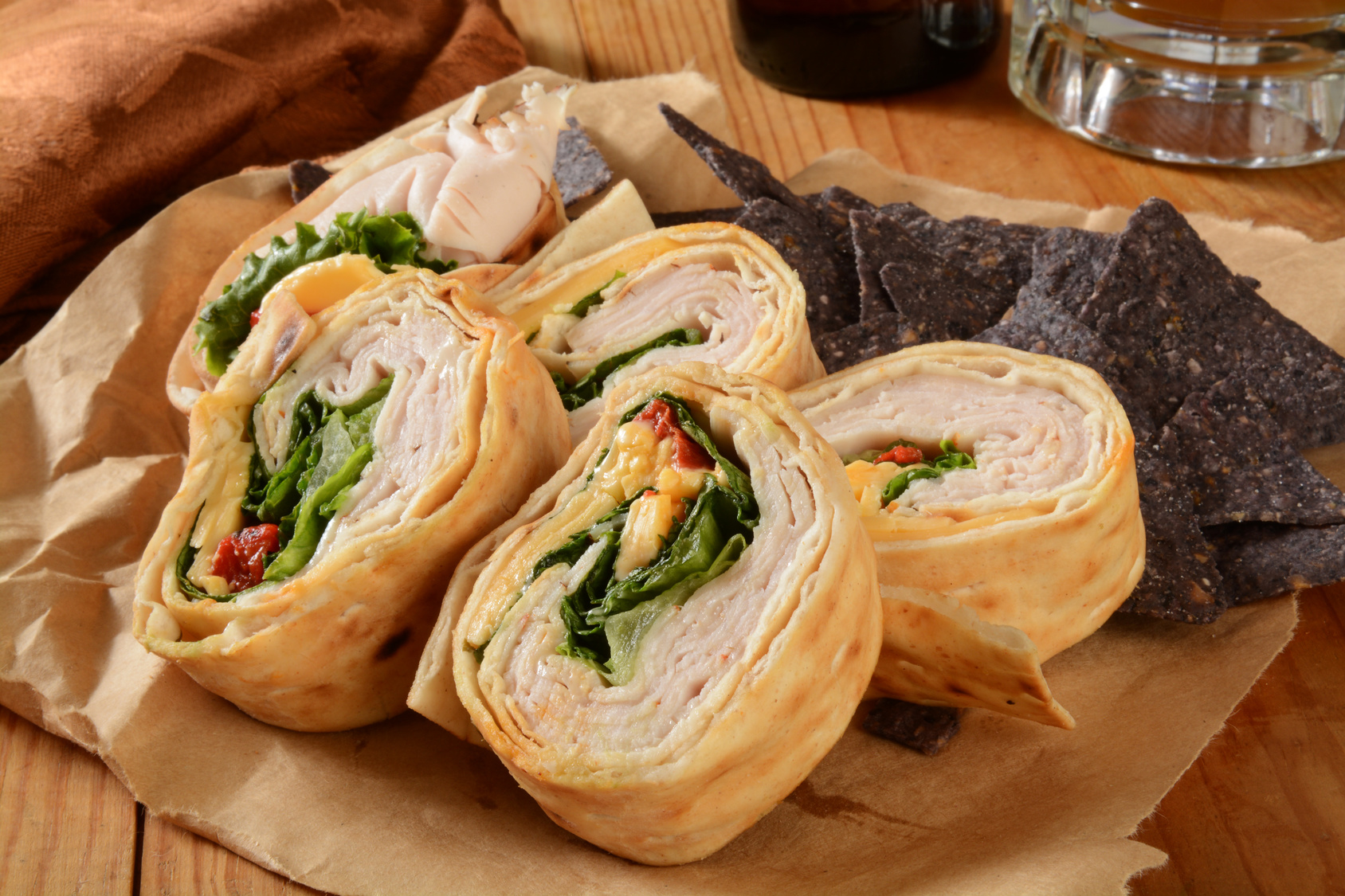 Back To School Lunch Recipes: BLT Pinwheels