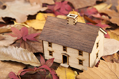 Fall Checklist: Maintenance & Your Home Insurance