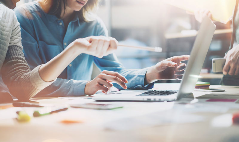 Signs That Indicate That It’s Time to Review and Update Your Commercial Coverage