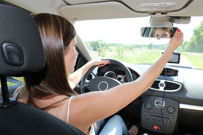 Stay Safe as You Drive in the Dark